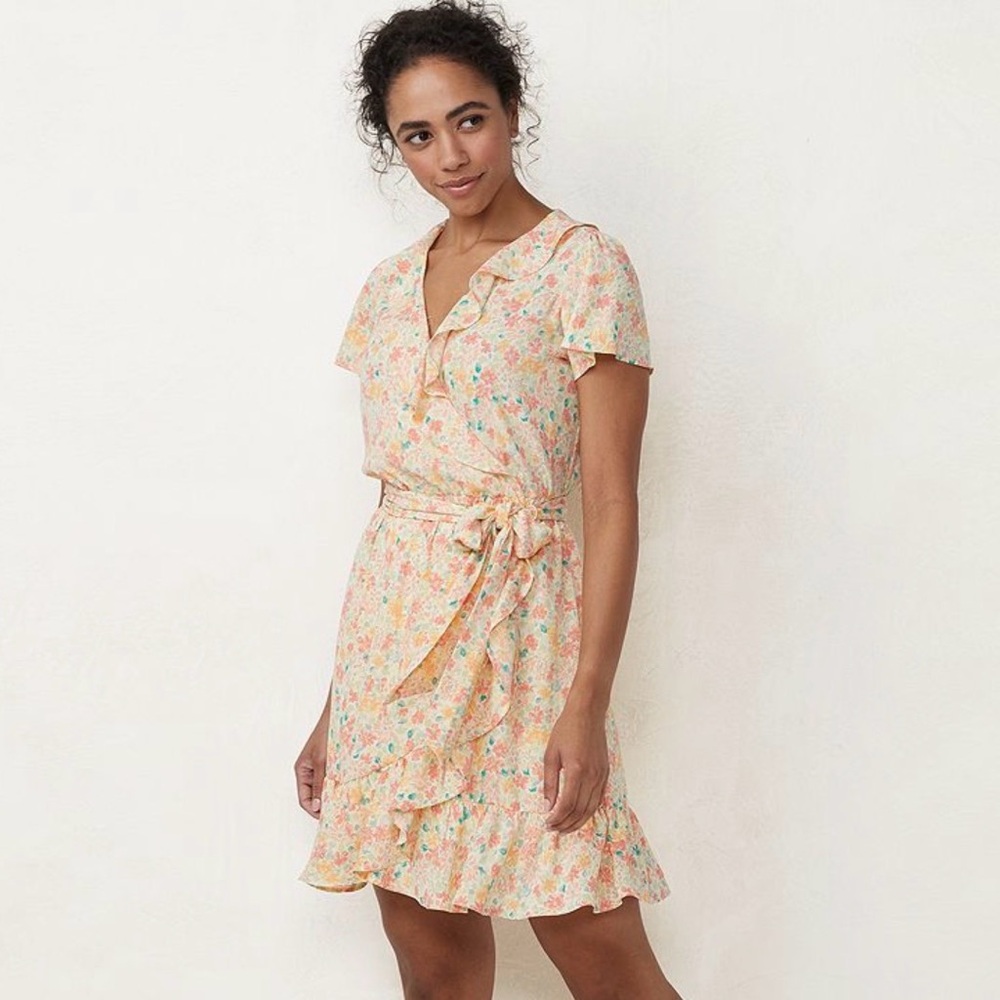 LC Lauren Conrad Floral Ruffle Dress Size Small